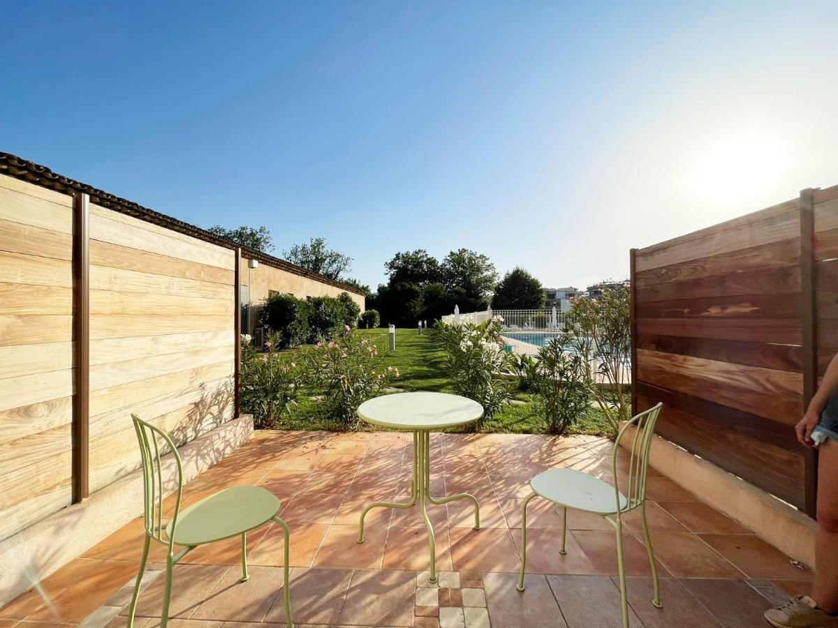joli studio N°2 bastide robinson Mandelieu Exterior foto